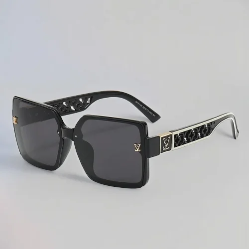 2026 Fashion Brand Luxury Designer Sunglasses for Women Square Vintage Elegant Cute Shades Trendy Travel Party Sun Glasses